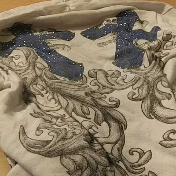 Cover up - Picture 3 of 3